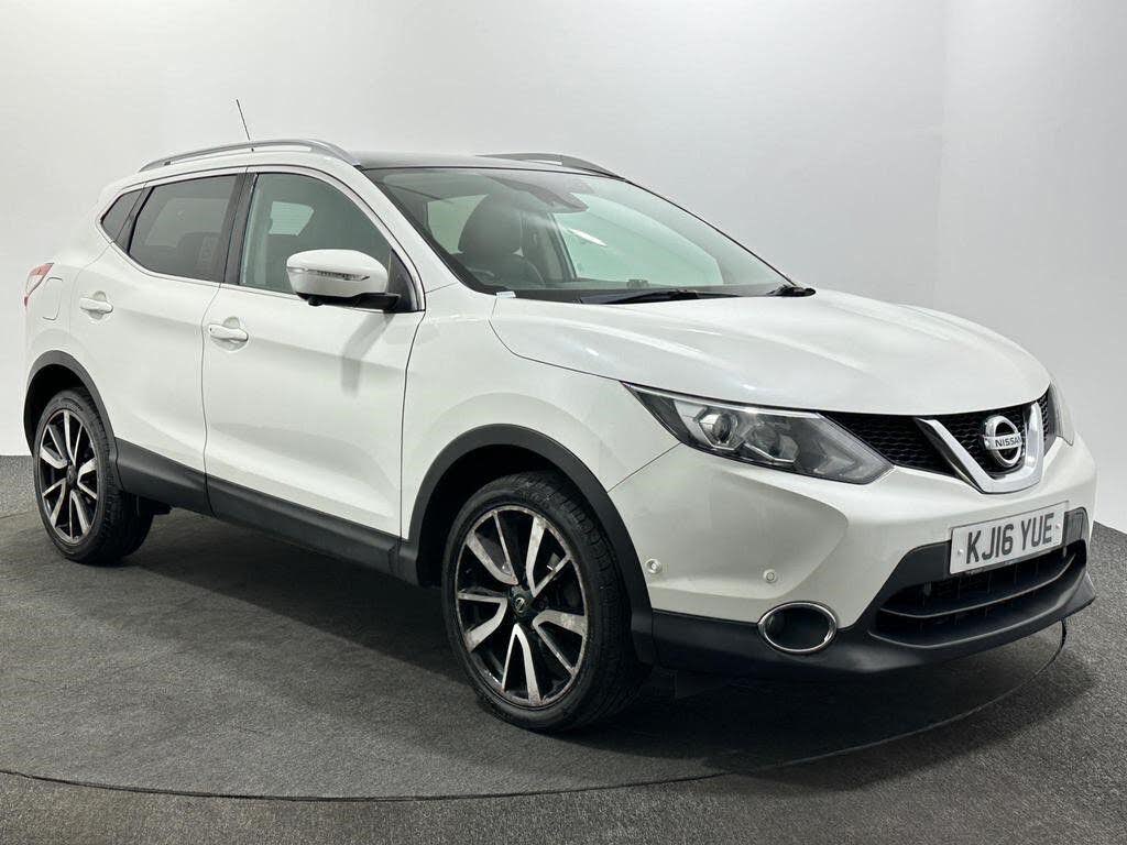 2016 Nissan Qashqai 1.5dCi Tekna