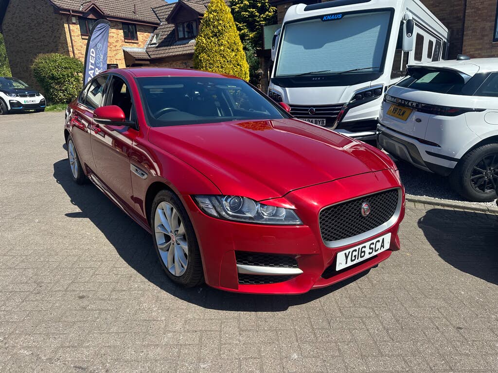 2016 Jaguar XF 2.0TD R-Sport (180ps) Auto