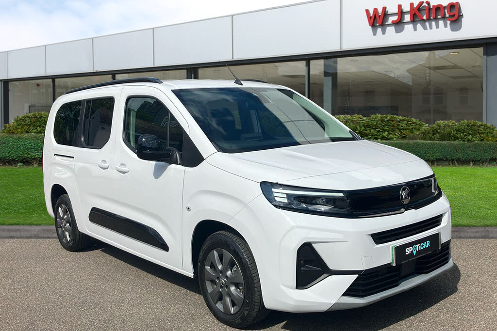 2024 Vauxhall Combo Life E Ultimate XL (7st)