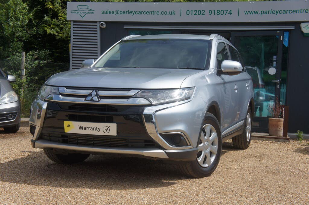 2017 Mitsubishi Outlander 2.2DI-D Commercial