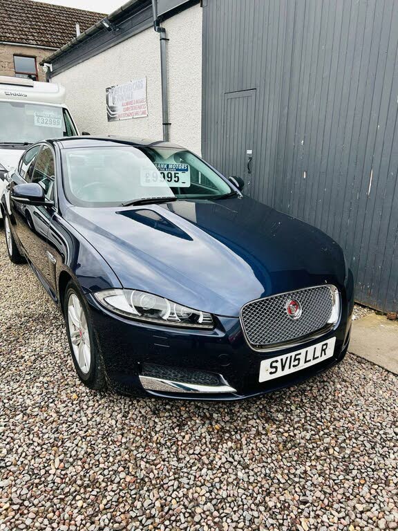 2015 Jaguar XF 2.2TD Luxury (163ps) Saloon 4d