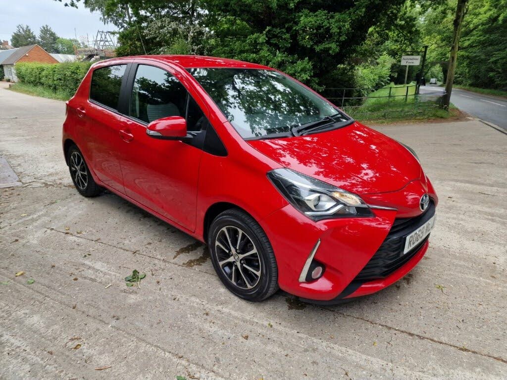 2019 Toyota Yaris 1.5 VVT-i Icon Tech (111bhp) 1496cc