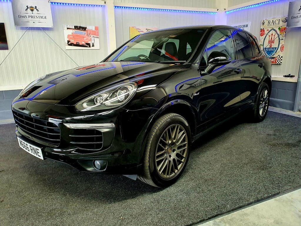 2017 Porsche Cayenne 3.0TD Diesel Platinum Edition