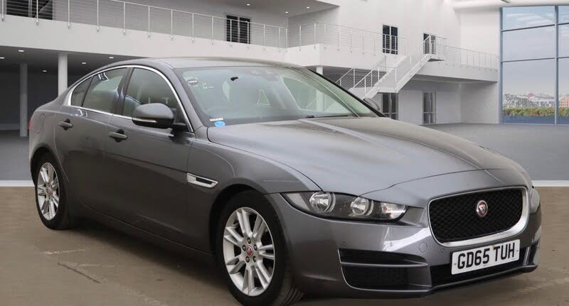 2015 Jaguar XE 2.0TD Prestige (180ps) Auto