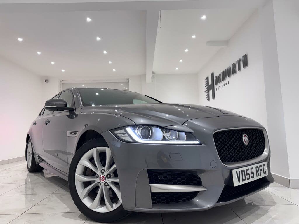 2017 Jaguar XF 2.0TD R-Sport (180ps) AWD Saloon 4d 1999cc Auto