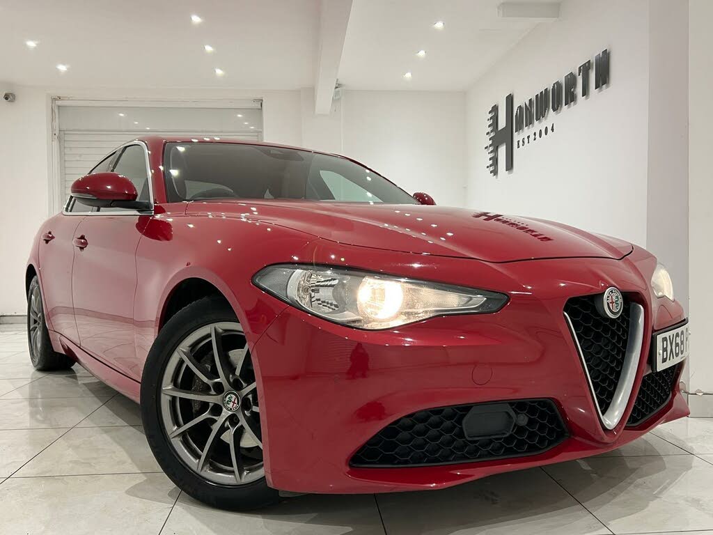 2018 Alfa Romeo Giulia 2.2TD Tecnica (147bhp)