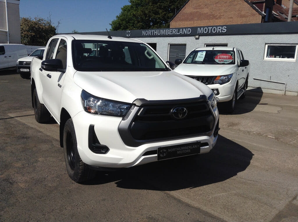 2021 Toyota Hi-Lux 2.4D-4D Active (150hp)(Eu6dT-E) Double Pick-Up