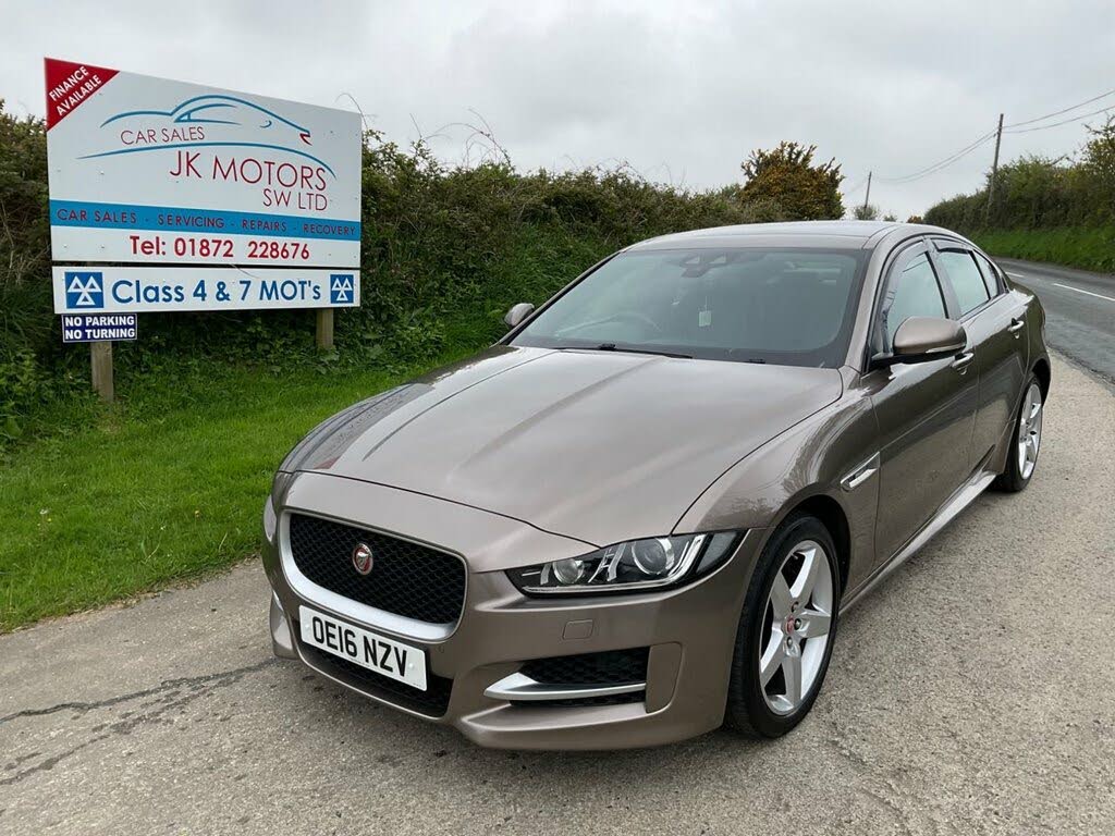 2016 Jaguar XE 2.0d R-Sport (180ps) (AWD) Auto
