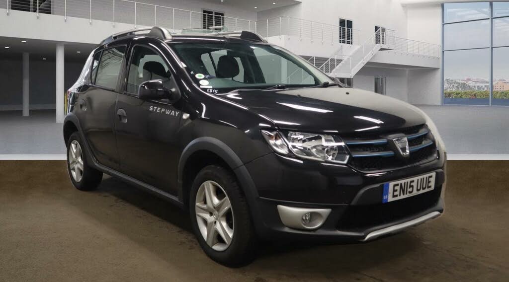 2015 Dacia Sandero Stepway 0.9 Laureate