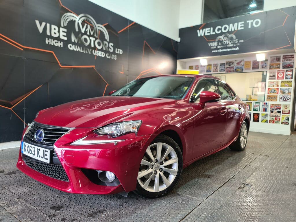 2013 Lexus IS 300h 2.5 Luxury