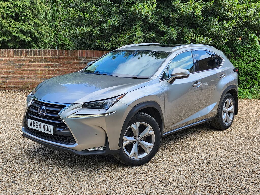 2014 Lexus NX 300h 2.5 Premier (Panoramic Roof)