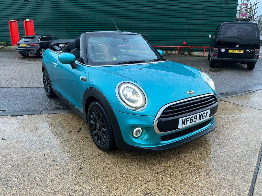 2019 MINI Cooper 1.5 Cooper Classic Convertible 2d