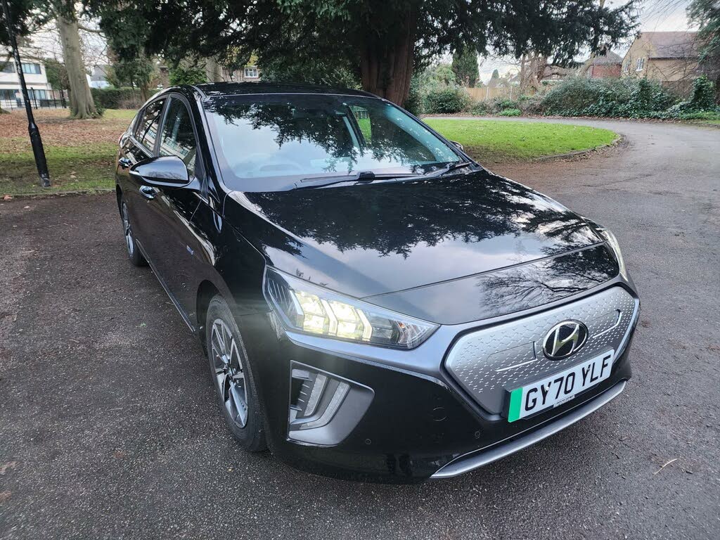 2020 Hyundai IONIQ E Premium SE Electric (100kw)