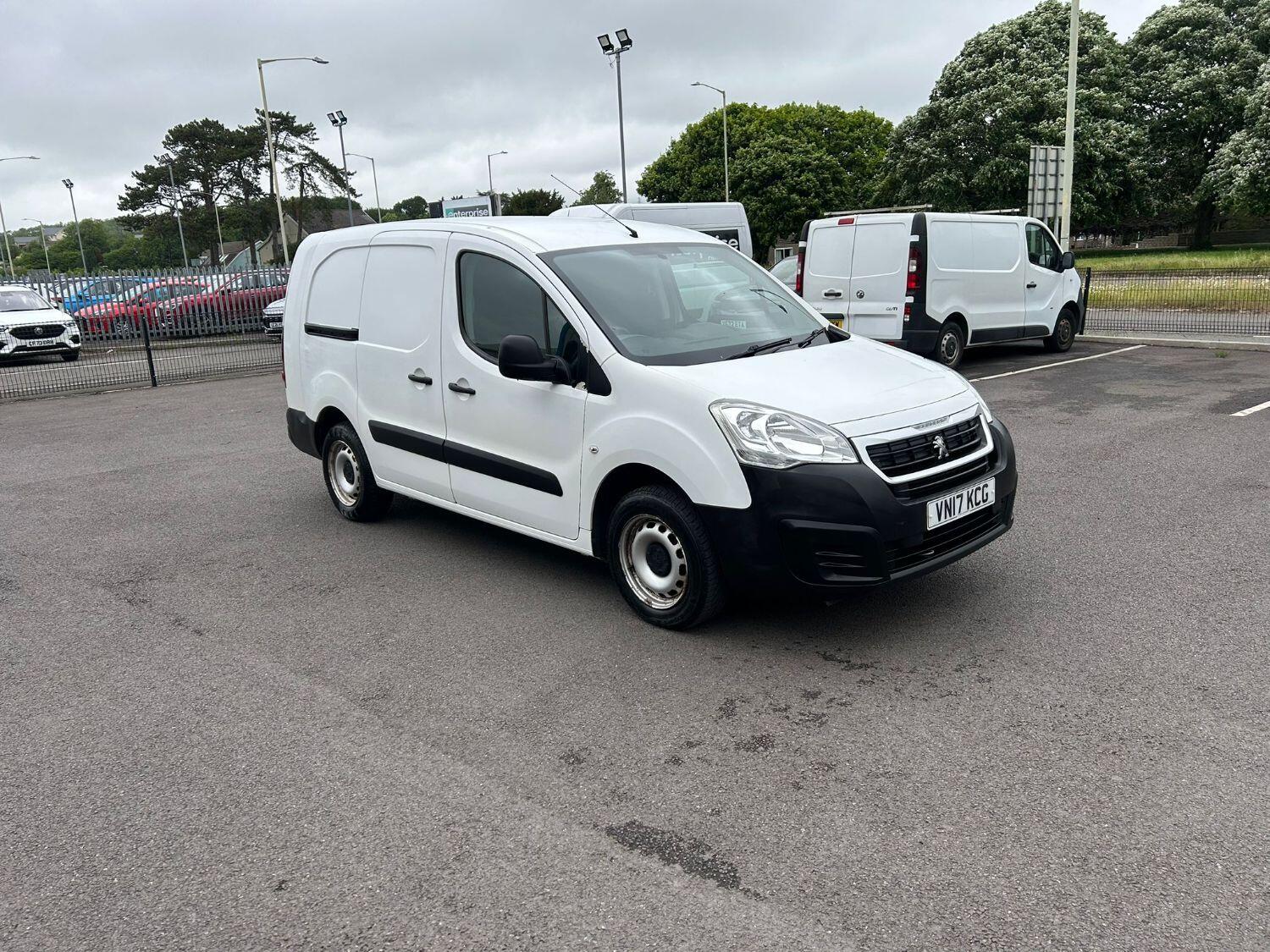 2017 Peugeot Partner 1.6TD SE L2 Stop & Start 750 Panel