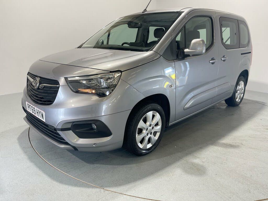 2019 Vauxhall Combo Life 1.2i Energy (110ps)