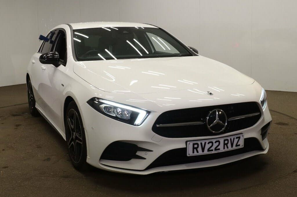 2022 Mercedes-Benz A-Class 1.3 A180 AMG Line Executive Edition Hatchback 5d 7G-DCT
