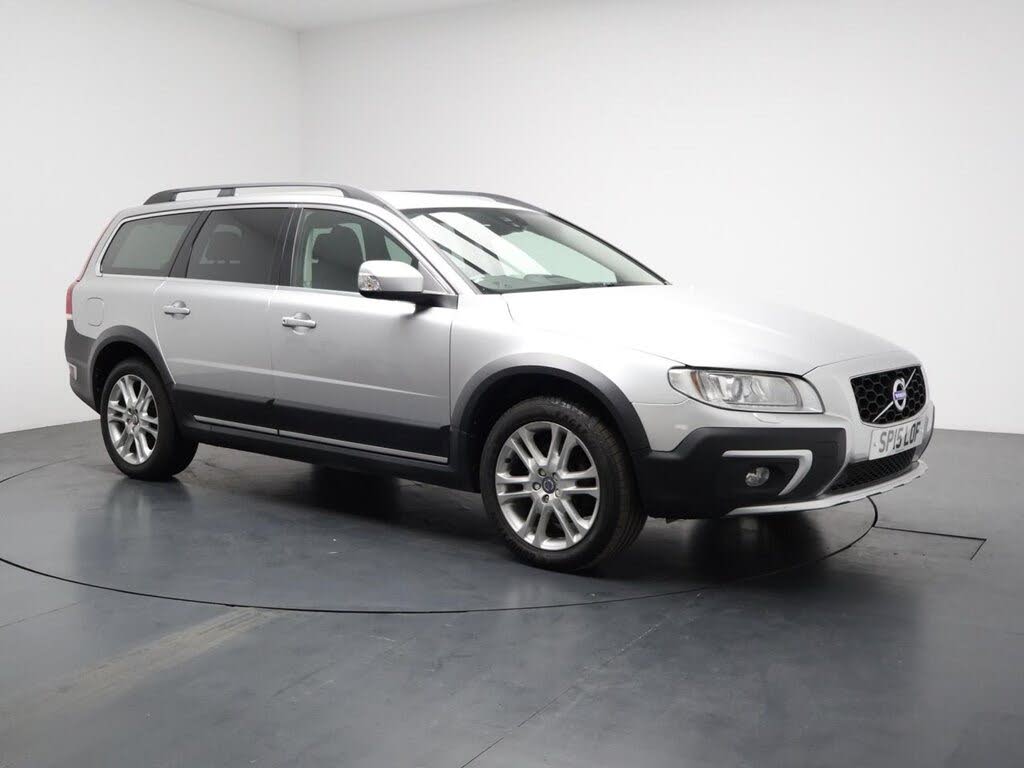 2015 Volvo XC70 2.4TD SE Lux D5 (215bhp) Geartronic