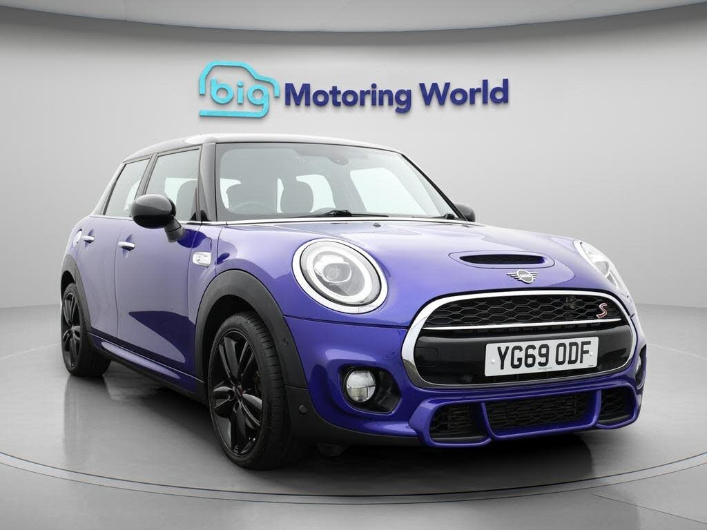 2019 MINI Cooper 2.0 Cooper S Sport (189bhp) Hatchback 5d