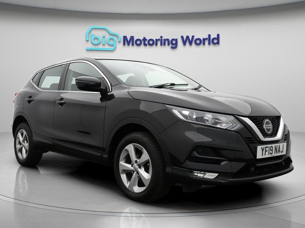 2019 Nissan Qashqai 1.3 DIG-T Acenta Premium (140ps)