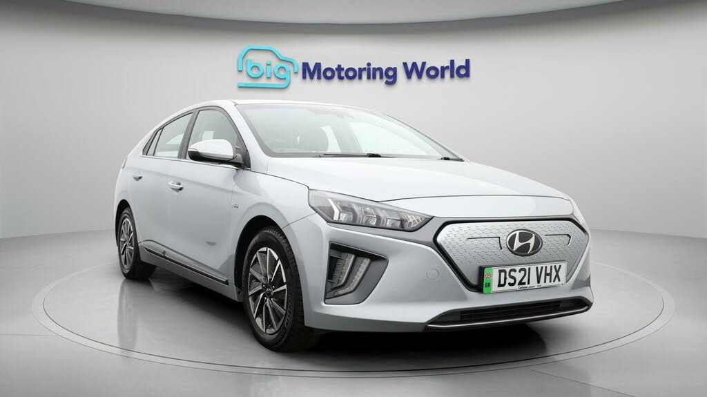 2021 Hyundai IONIQ E Premium Electric (100kw)