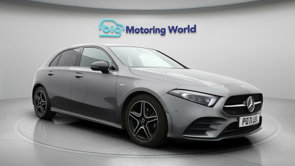 2021 Mercedes-Benz A-Class 1.3 A180 AMG Line Premium Plus Edition Hatchback 5d 7G-DCT