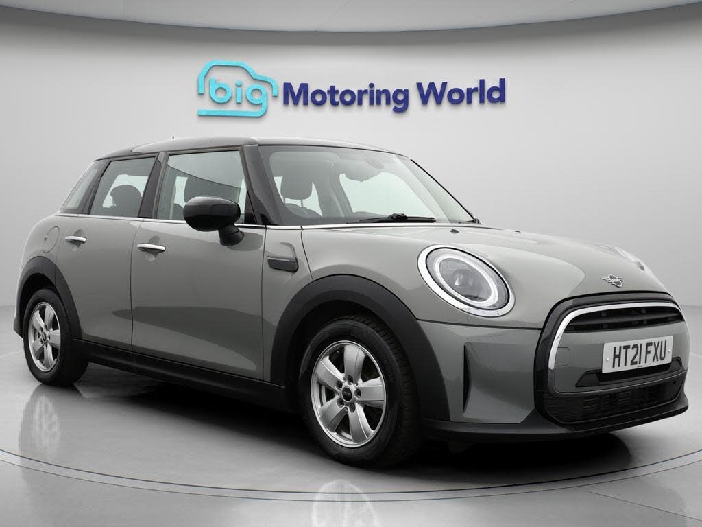 2021 MINI Cooper 1.5 Cooper Classic Hatchback 5d