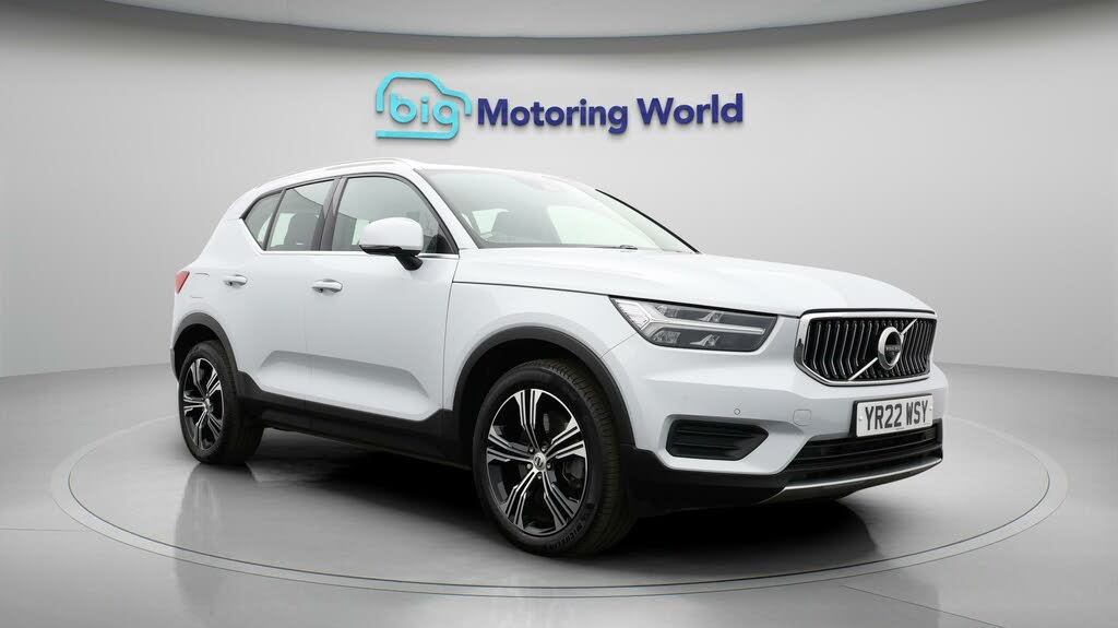 2021 Volvo XC40 1.5 T4 Inscription (208bhp)