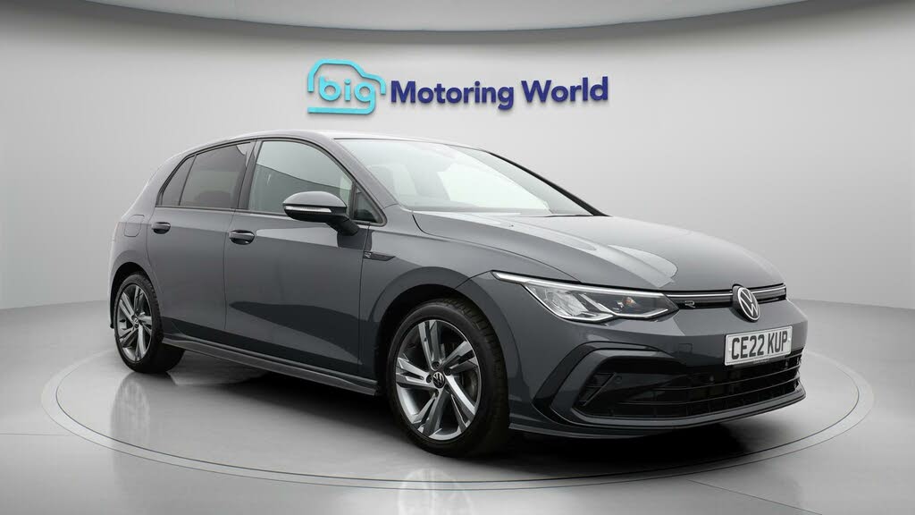 2022 Volkswagen Golf 1.5 TSI R-Line (130ps) Hatchback