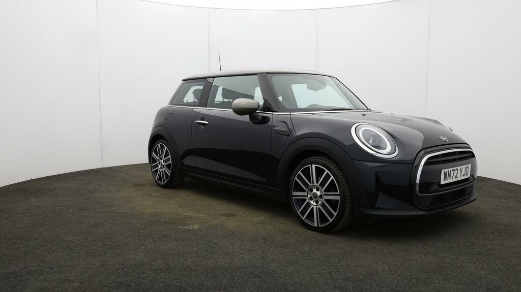 2023 MINI Cooper 1.5 Cooper Exclusive (Premium Auto) Hatchback 3d Auto