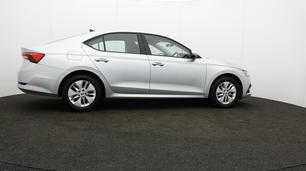 2023 Skoda Octavia 1.0 TSI SE (110ps) Hatchback