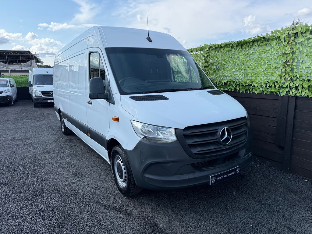 2018 Mercedes-Benz Sprinter 2.1CDI 311 L2H1 Panel Van RWD ECO Gear 360