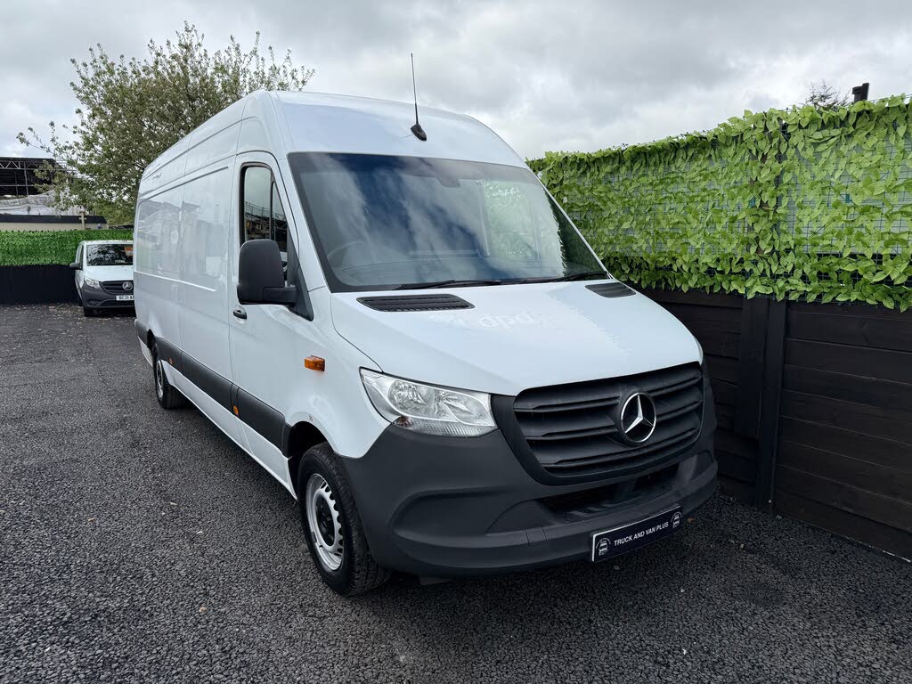 2018 Mercedes-Benz Sprinter 2.1CDI 311 L2H1 Panel Van RWD ECO Gear 360