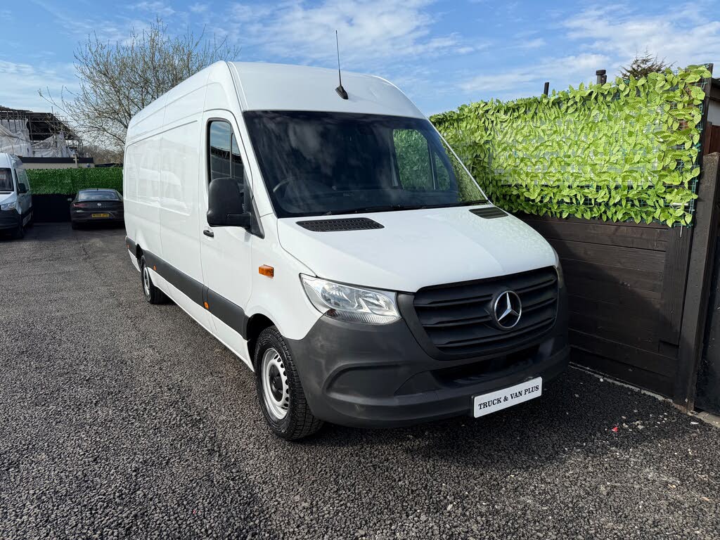 2018 Mercedes-Benz Sprinter 2.1CDI 311 L2H1 Panel Van RWD ECO Gear 360