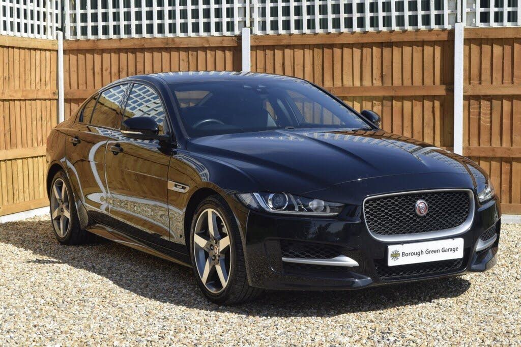 2018 Jaguar XE 2.0i R-Sport (200ps) 1997cc