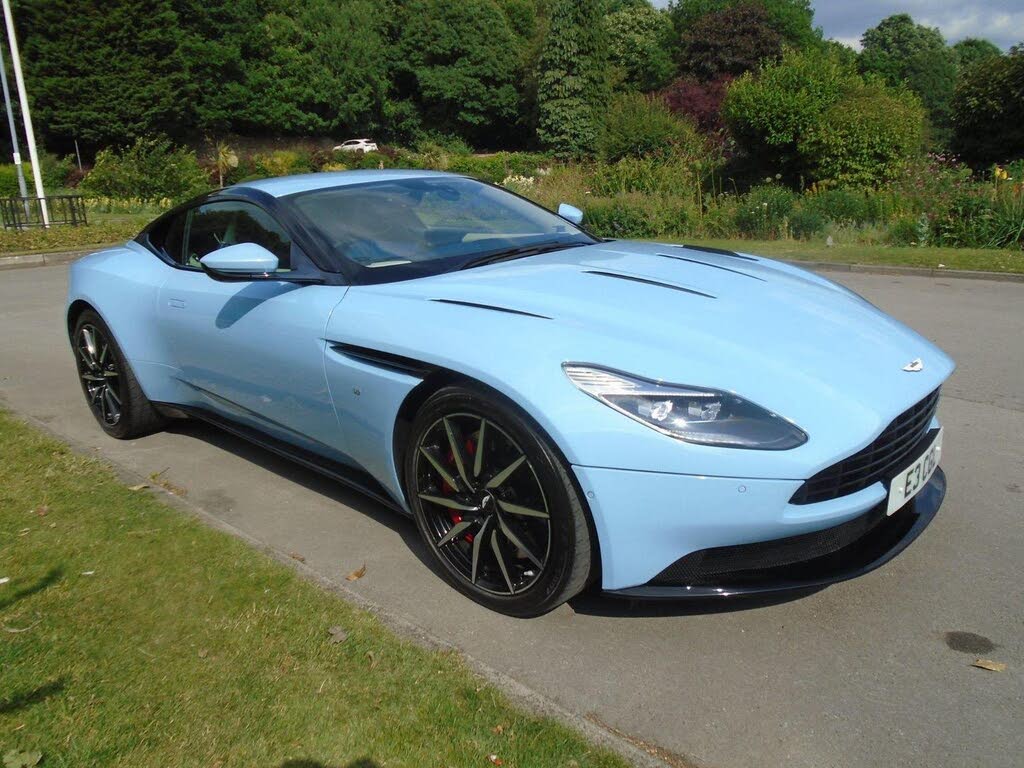 2017 Aston Martin DB11 5.2 V12 Launch Edition