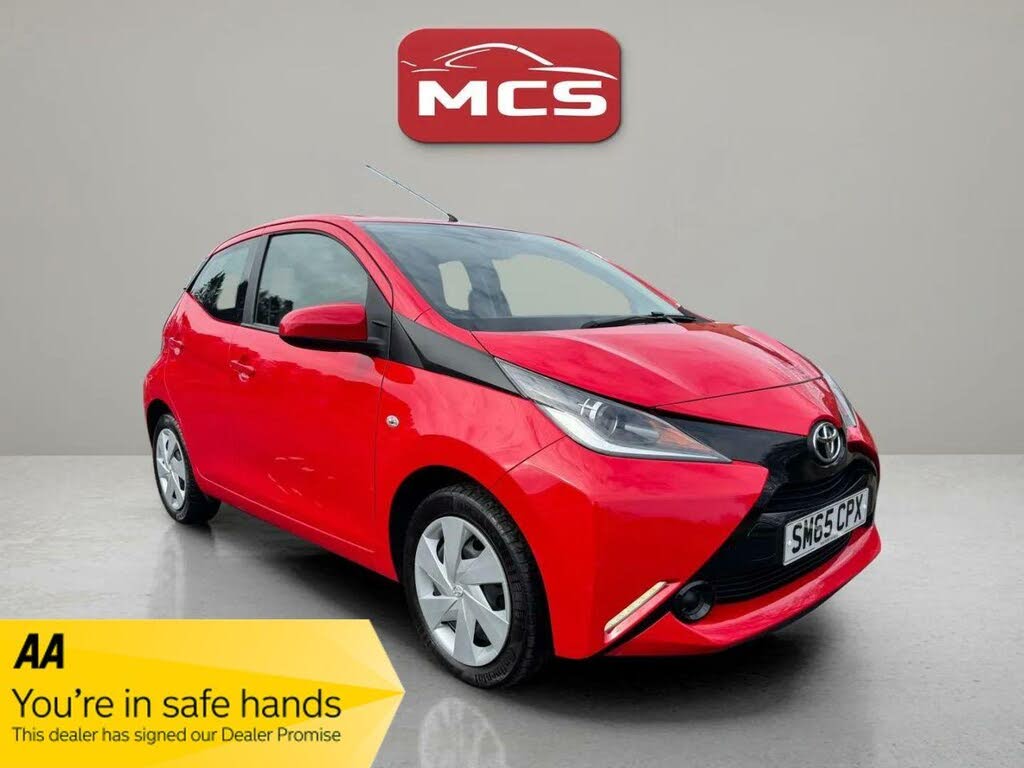 2015 Toyota AYGO 1.0 VVT-i x-play 5d