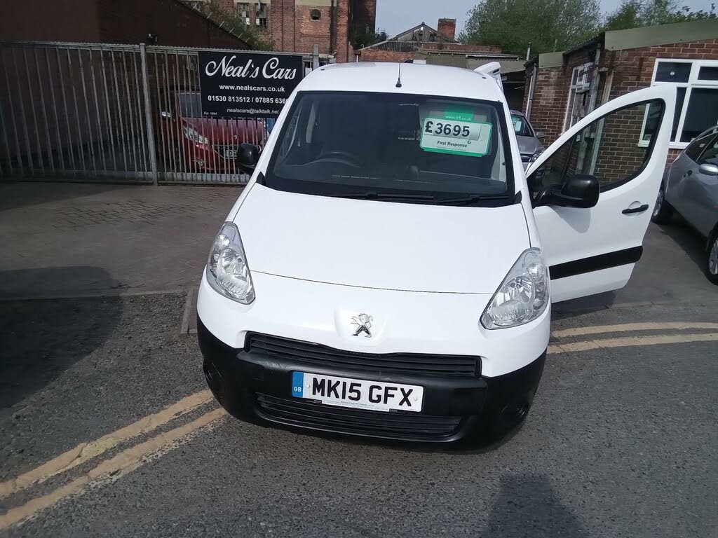 2015 Peugeot Partner 1.6TD SE L1 (92) 850 Panel