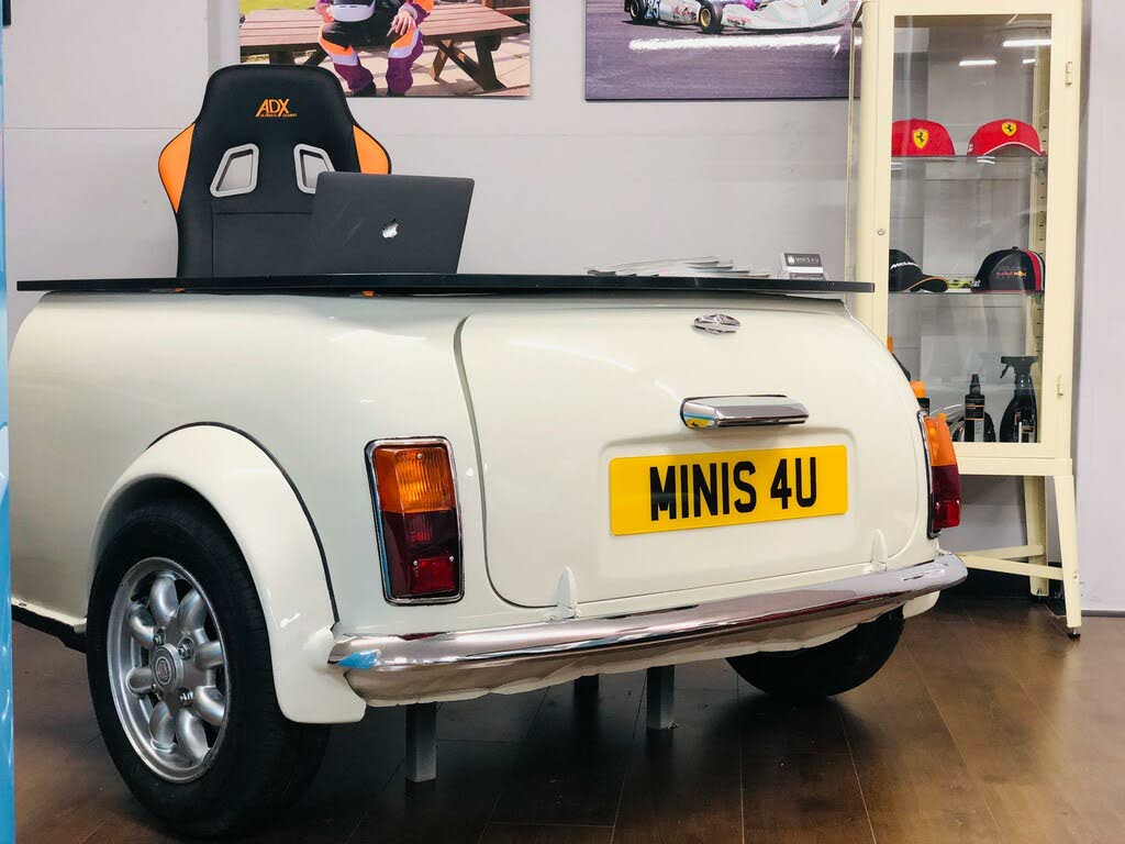 2011 MINI Cooper 1.6 John Cooper Works (211bhp) Coupe 3d