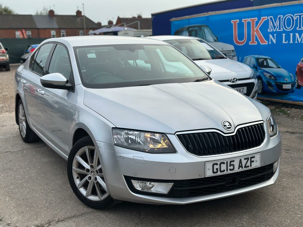 2015 Skoda Octavia 1.6TDI Elegance Hatchback DSG