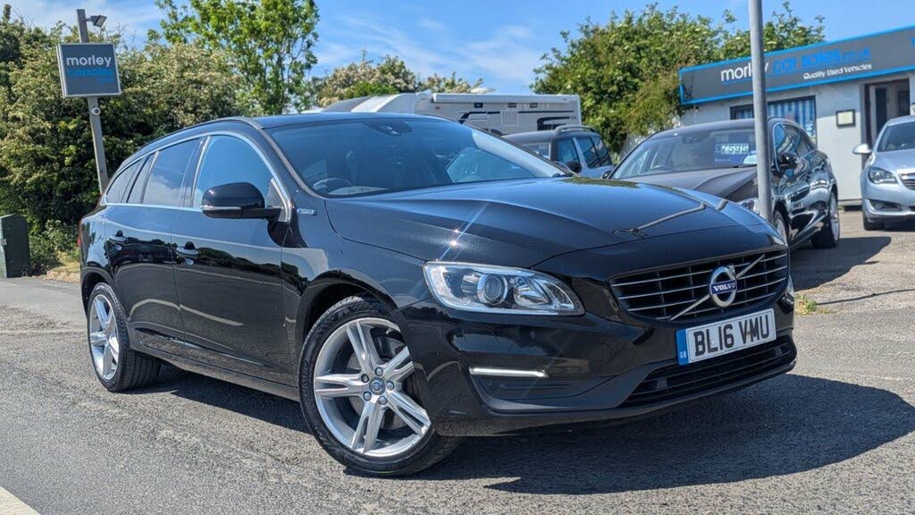 2016 Volvo V60 2.4TD D5 SE
