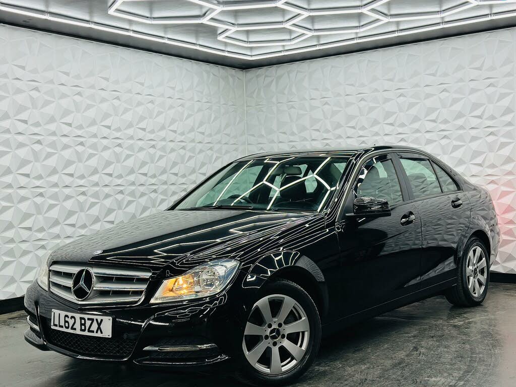 2012 Mercedes-Benz C-Class 2.1CDI C200 CDI Executive SE Saloon 4d