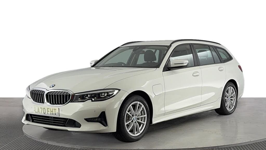 2021 BMW 3 Series 2.0 330e SE Pro Touring 5d