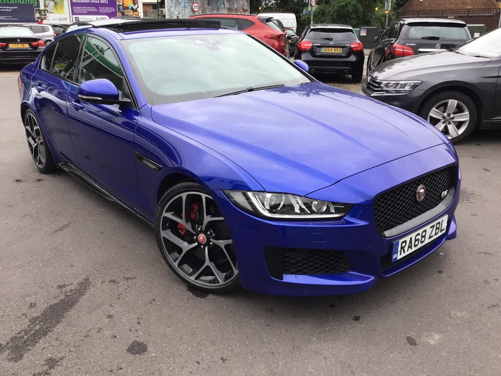 2019 Jaguar XE 3.0i V6 S/C S