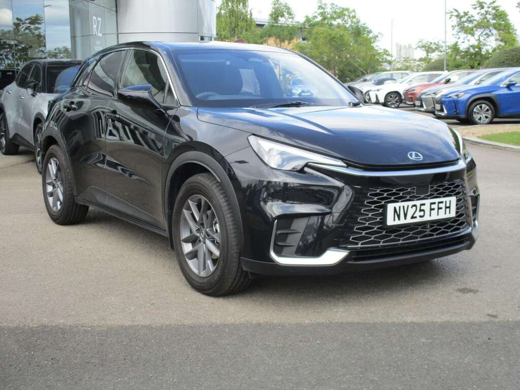 2025 Lexus LBX 1.5 Premium