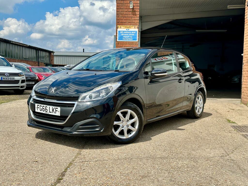 2016 Peugeot 208 1.2 PureTech Active (82bhp) 3d