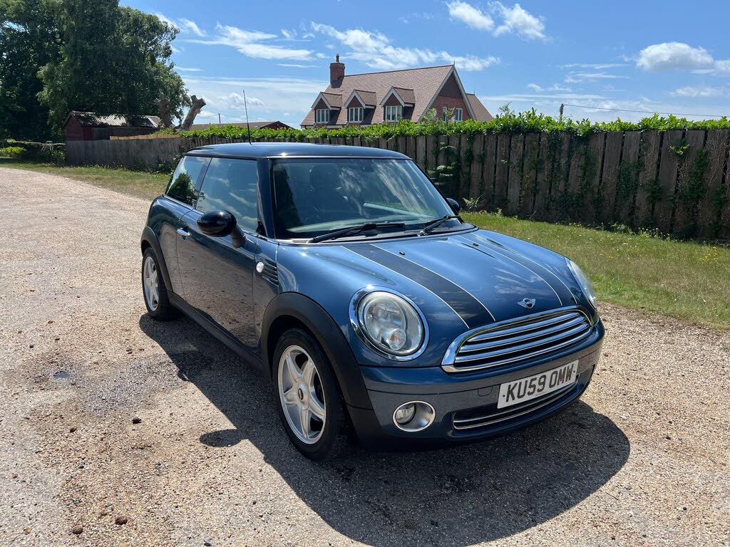 2009 MINI Cooper 1.6 Cooper (120bhp) Hatchback 3d