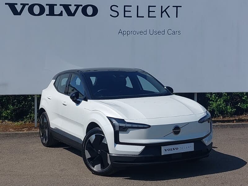 2024 Volvo EX30 E Twin Plus