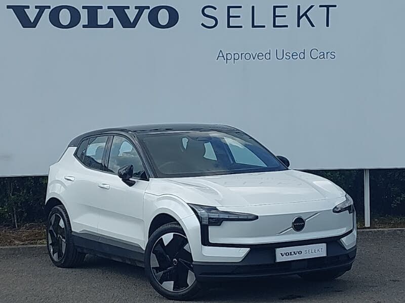 2024 Volvo EX30 E Single Motor Plus Extended Range