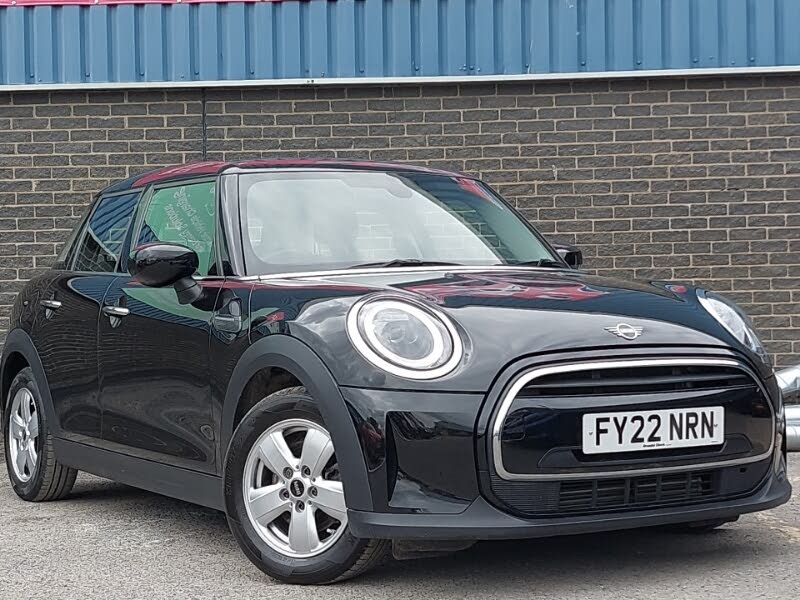 2022 MINI Cooper 1.5 Cooper Classic Hatchback 5d
