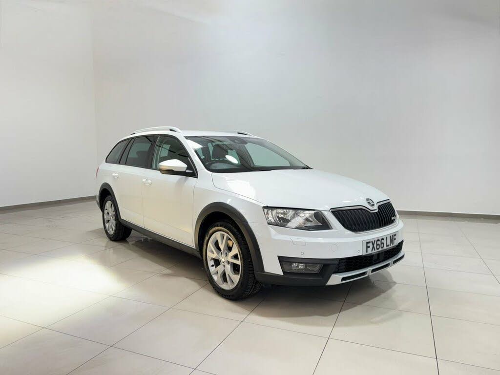 2016 Skoda Octavia 2.0TDI Scout (184ps) DSG
